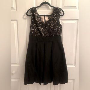 White House Black Market formal dress size 12, brand new with tags